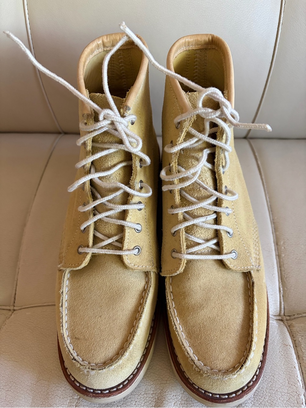 Red Wing Shoes Men's Suede Chukka Boots in Light Tan
